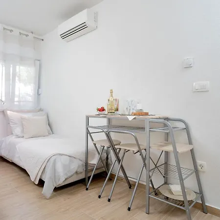 아파트 Smart & Cozy - Zf Hvar *